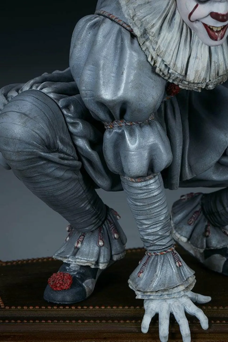 It (2017) - Pennywise 13” Maquette Statue