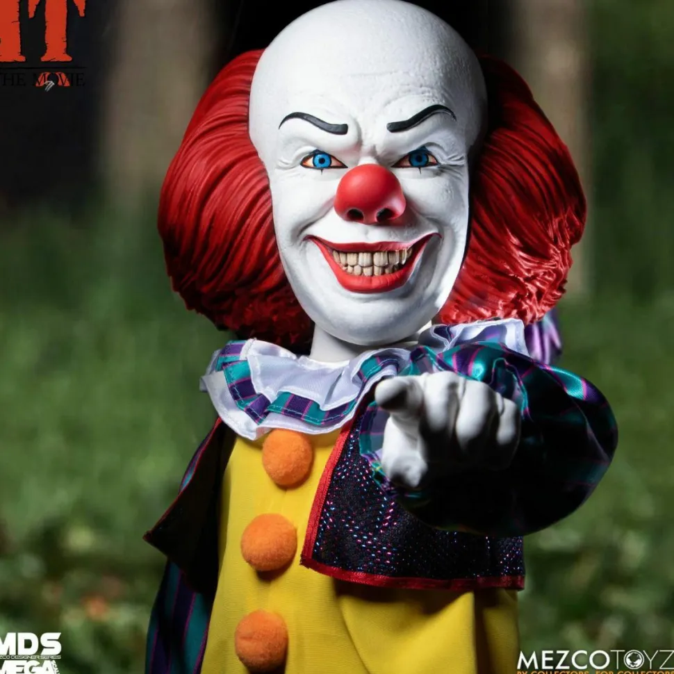 IT (1990) - Pennywise 15” Mega Scale Action Figure