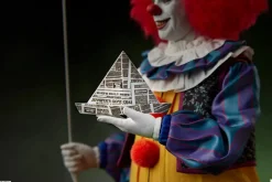 It (1990) - Pennywise 1/6th Scale Action Figure