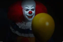 It (1990) - Pennywise 1/6th Scale Action Figure