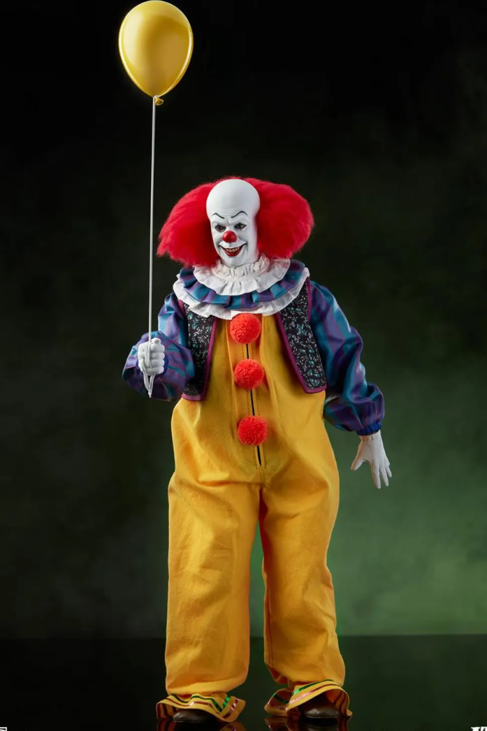 It (1990) - Pennywise 1/6th Scale Action Figure