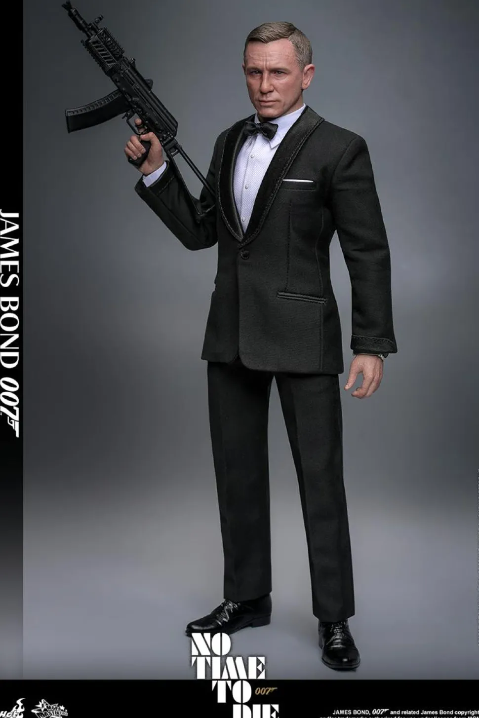 James Bond: No Time to Die - James Bond 1/6th Scale Hot Toys Action Figure