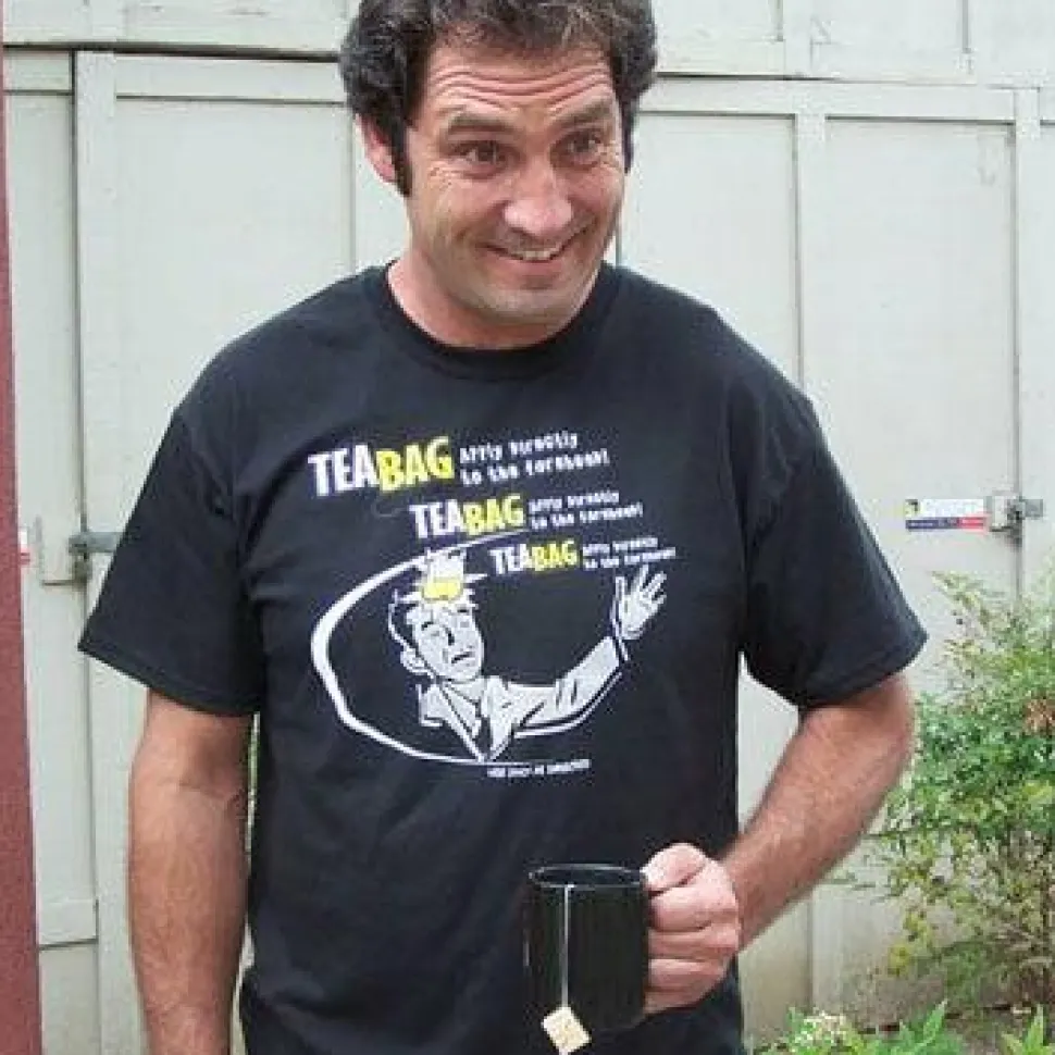 J!nx - Teabag: Apply directly to the forehead Male T-shirt