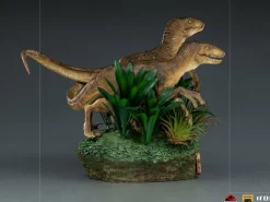 Jurassic Park - Just the Two Raptors Deluxe 1/10th Scale Statue