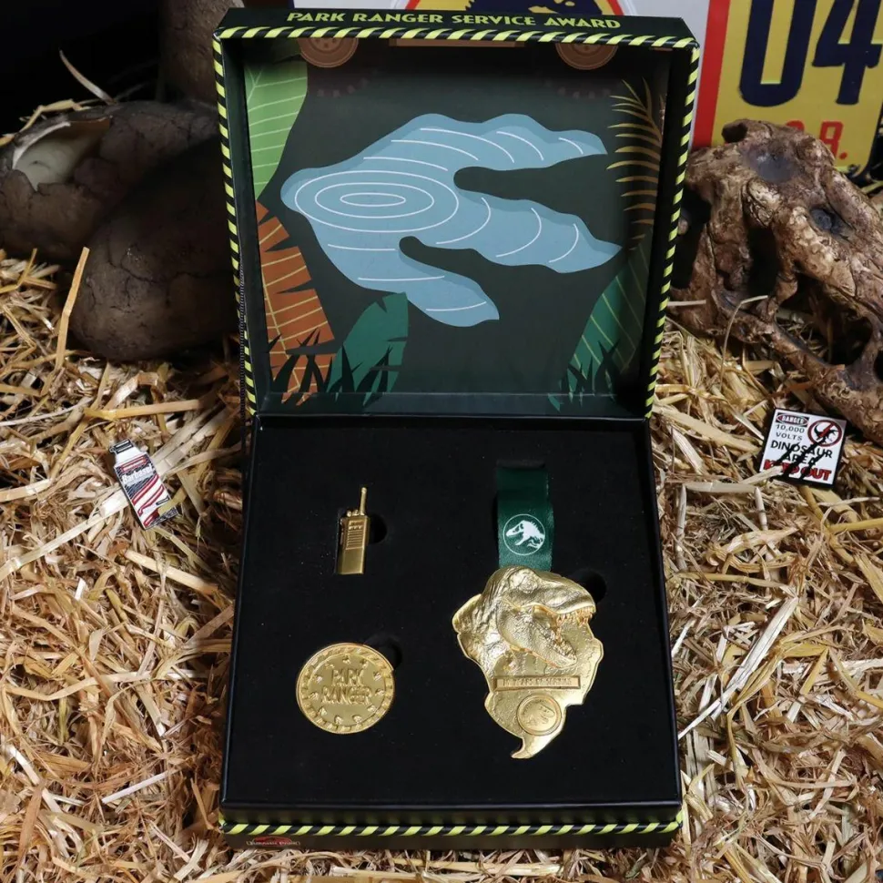 Jurassic Park - Park Ranger Service Award Limited Edition Replica