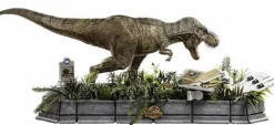 Jurassic Park - T-Rex & Donald Gennaro 1/20th Scale Diorama Statue