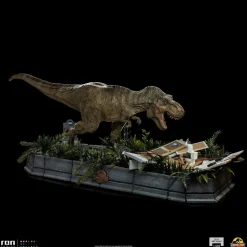Jurassic Park - T-Rex & Donald Gennaro 1/20th Scale Diorama Statue
