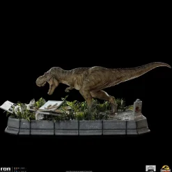 Jurassic Park - T-Rex & Donald Gennaro 1/20th Scale Diorama Statue