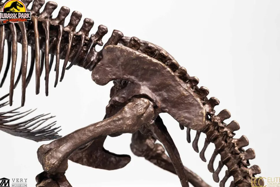 Jurassic Park - T-Rex Skeleton (Visitor Center Rotunda) 30th Anniversary 1/24th Scale Bronze Statue Replica