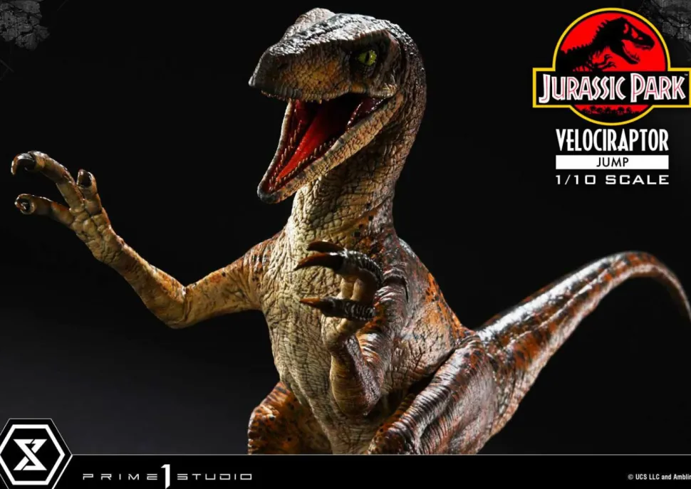 Jurassic Park - Velociraptor Jump 1/10th Scale Statue