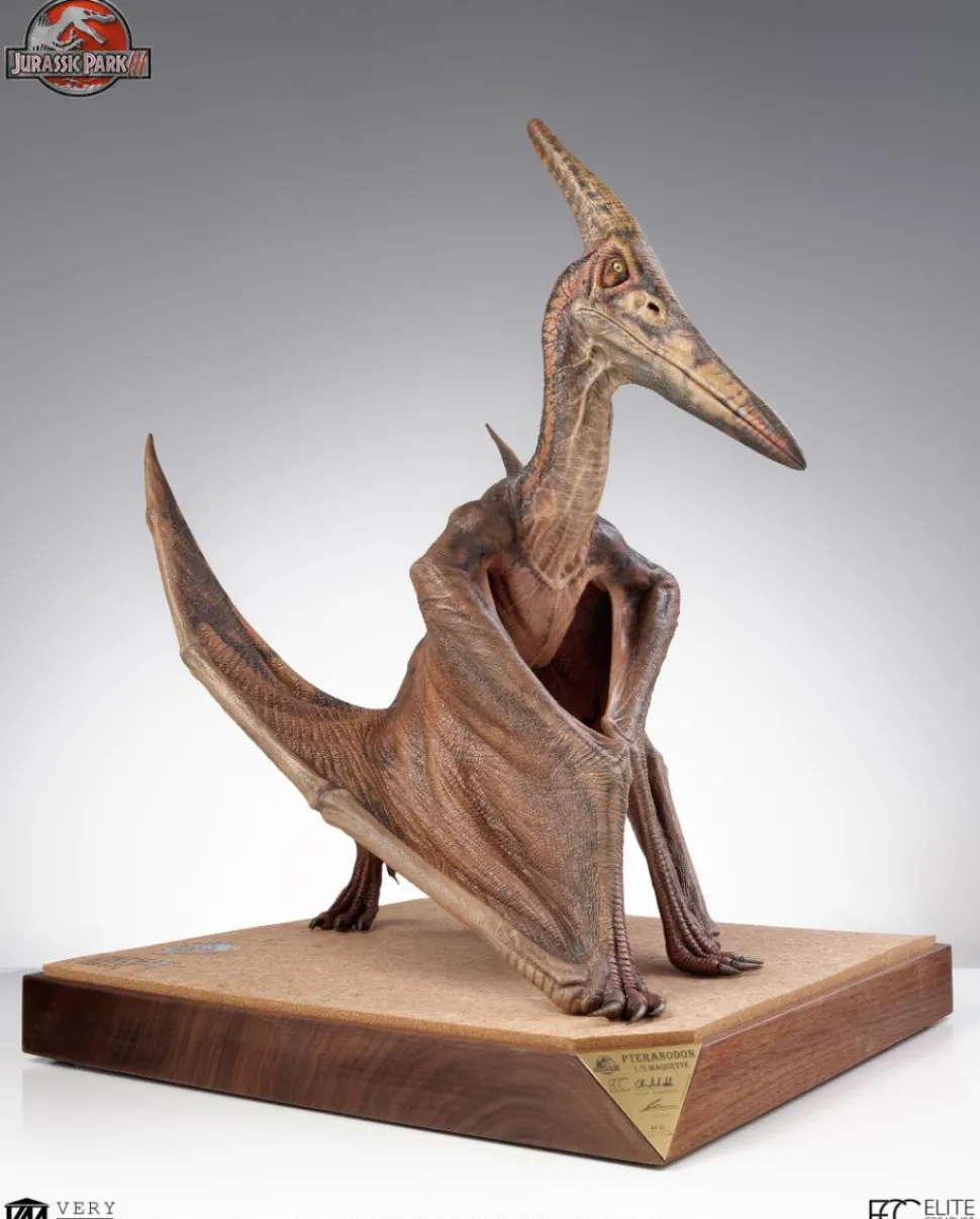 Jurassic Park III - Pteranodon 1/5 Scale Maquette Statue