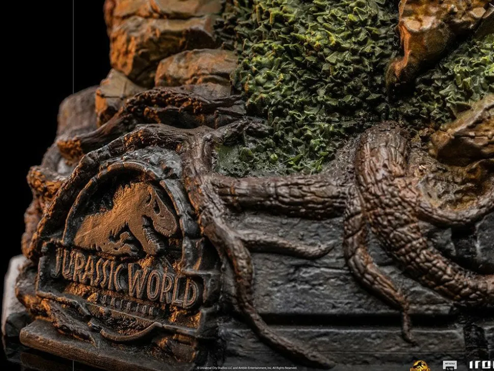 Jurassic World: Dominion - Dilophosaurus 1/10th Scale Statue