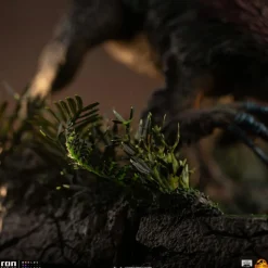 Jurassic World Dominion - Therizinosaurus Demi Art Scale 1/20th Scale Diorama Statue