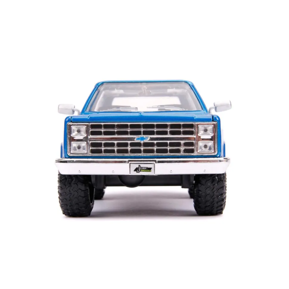 Just Trucks - Blue 1980 Chevy Blazer with Tyre Rack 1/24th Scale Die-Cast Vehicle Replica