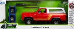 Just Trucks - Red & White 1980 Chevy Blazer with Tyre Rack 1/24th Scale Die-Cast Vehicle Replica