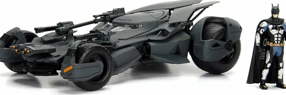 Justice League (2017) - Batman with Batmobile Hollywood Rides 1/24th Scale Die-Cast Vehicle Replica