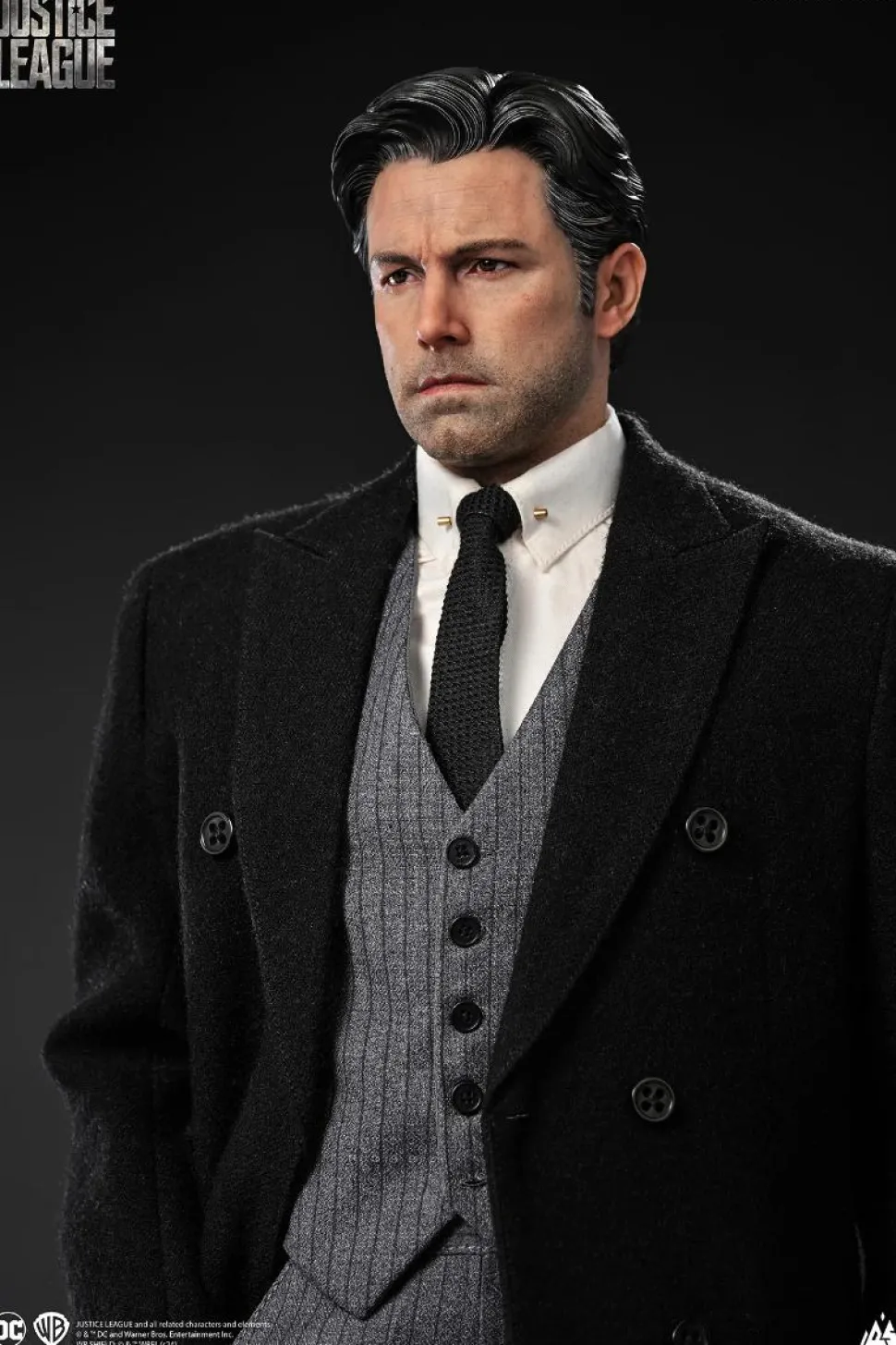 Justice League (2017) - Ben Affleck as Bruce Wayne 1/4th Scale Statue