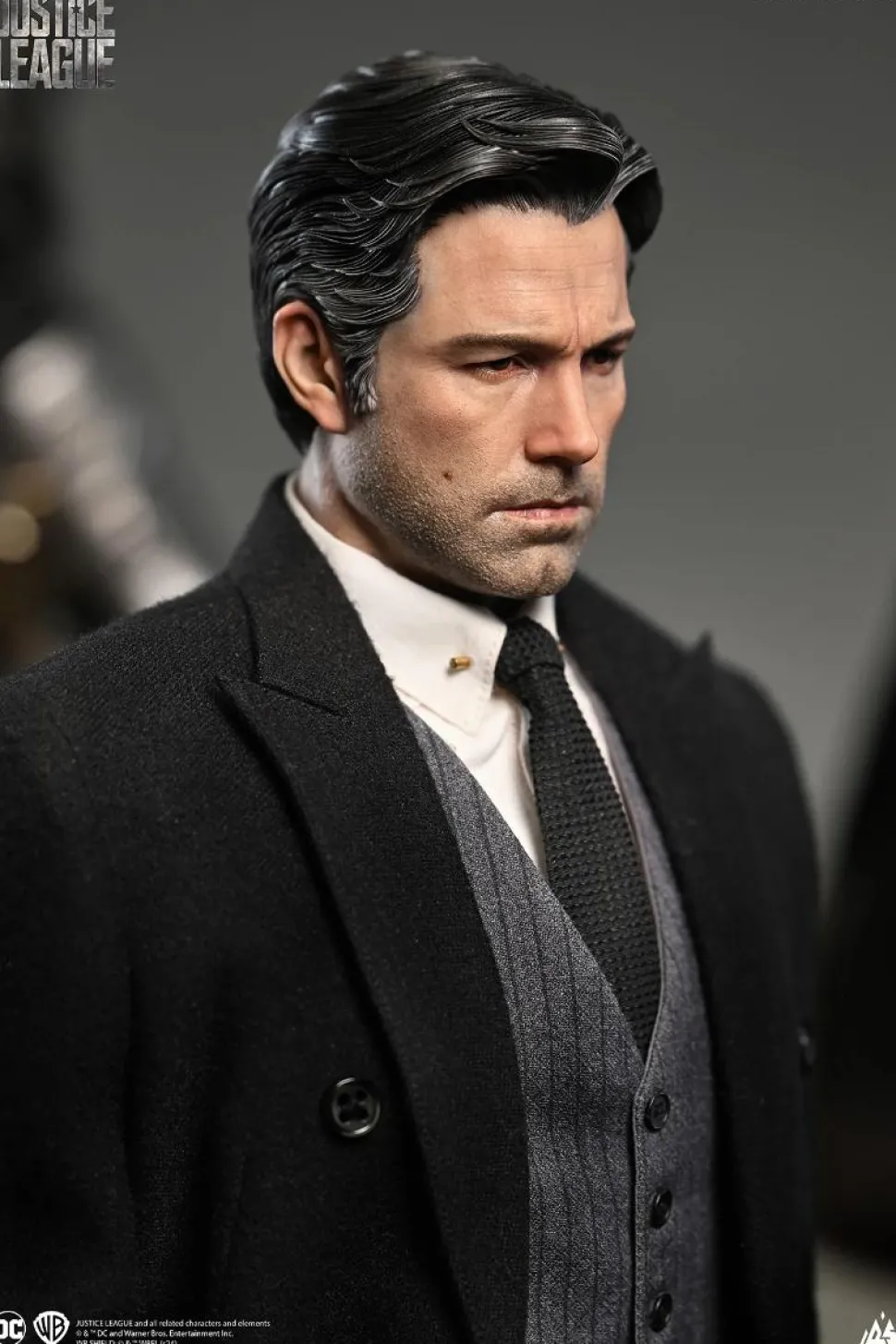 Justice League (2017) - Ben Affleck as Bruce Wayne 1/4th Scale Statue