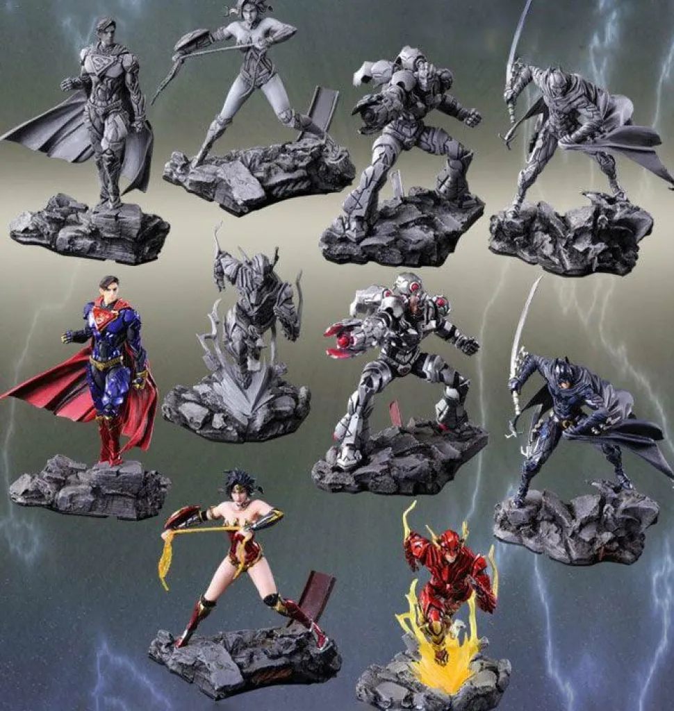 Justice League - DC Comics Variant Trading Arts Blind Box Vinyl Figure (Single Unit)