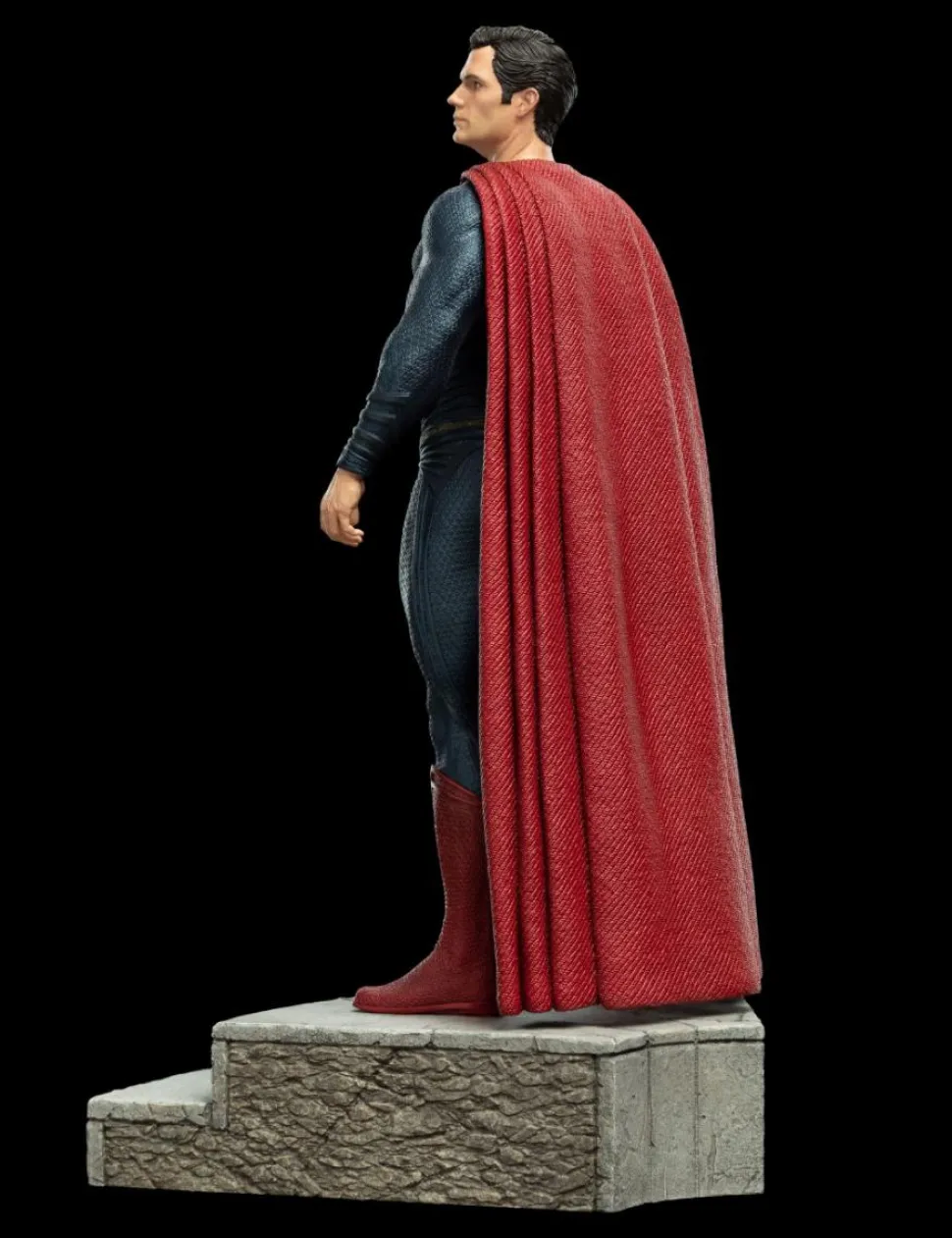 Justice League - Superman 1/6th Scale Statue