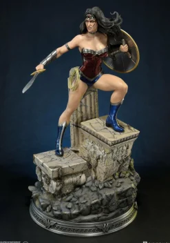 Justice League: The New 52 - Wonder Woman 24” Statue