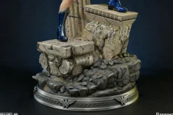 Justice League: The New 52 - Wonder Woman 24” Statue