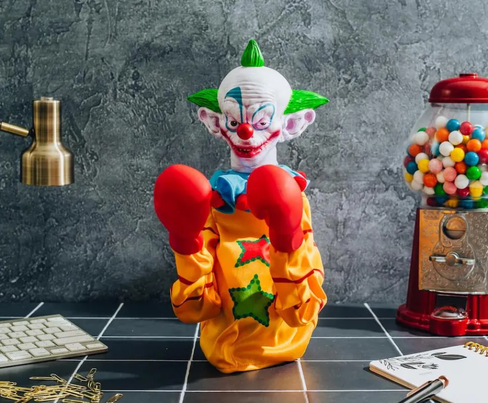 Killer Klowns from Outer Space (1988) - Shorty Horror Reachers 13" Boxing Puppet