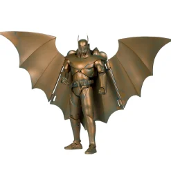 Kingdom Come - Armored Batman Patina Edition DC Multiverse Gold Label 7