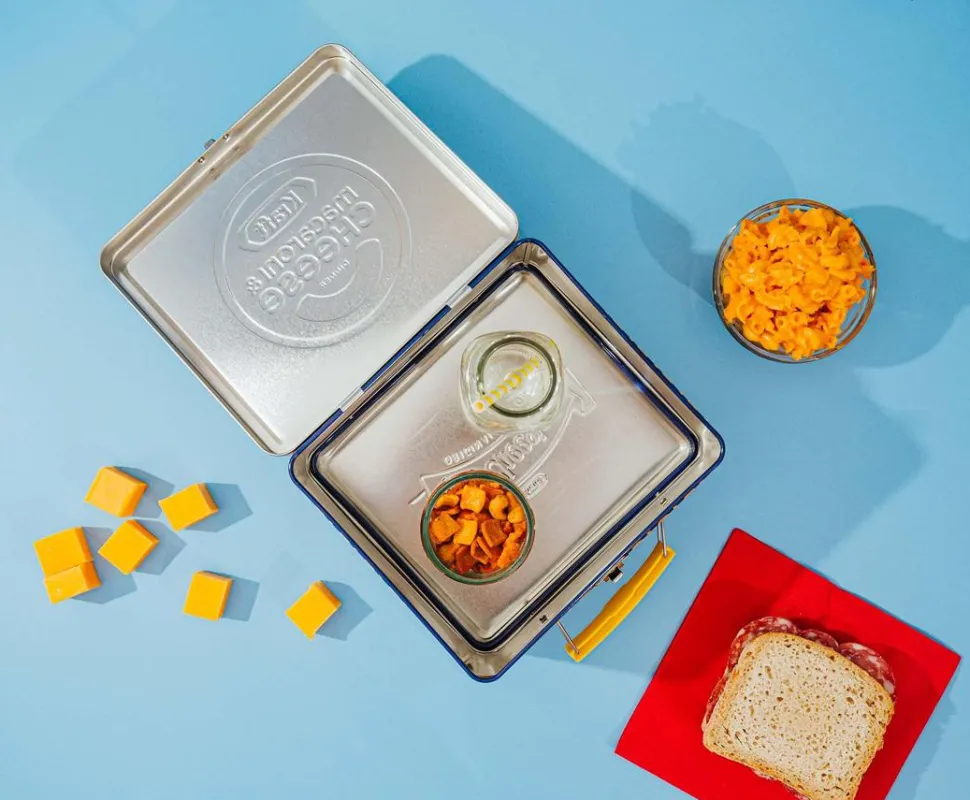 Kraft - Macaroni & Cheese Metal Tin Tote / Lunch Box