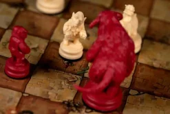 Labyrinth (1986) - Chess Set