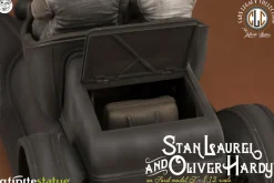 Laurel & Hardy - Stan Laurel & Oliver Hardy on Ford Model J 1/12th Scale Statue