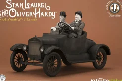 Laurel & Hardy - Stan Laurel & Oliver Hardy on Ford Model J 1/12th Scale Statue