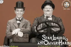 Laurel & Hardy - Stan Laurel & Oliver Hardy on Ford Model J 1/12th Scale Statue