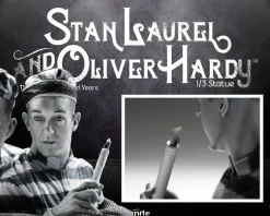Laurel & Hardy: The Second Hundred Years - Stan & Oliver 1/3 Scale Statue