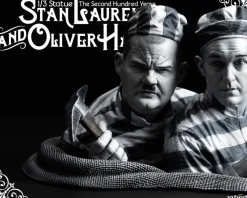 Laurel & Hardy: The Second Hundred Years - Stan & Oliver 1/3 Scale Statue
