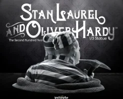 Laurel & Hardy: The Second Hundred Years - Stan & Oliver 1/3 Scale Statue