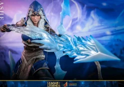 League of Legends - Ashe 1/6th Scale Hot Toys Action Figure