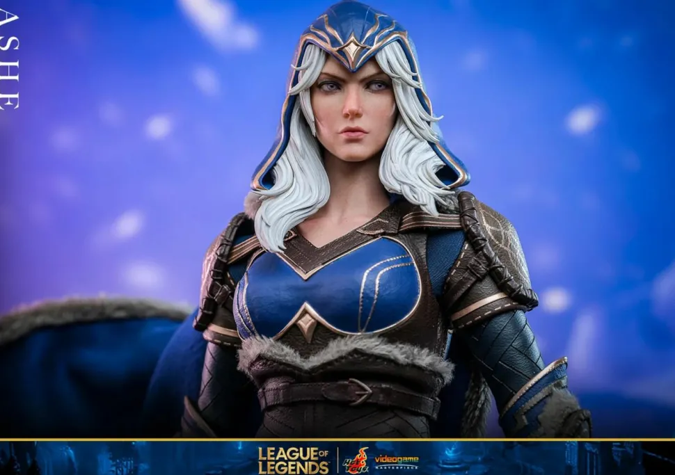 League of Legends - Ashe 1/6th Scale Hot Toys Action Figure
