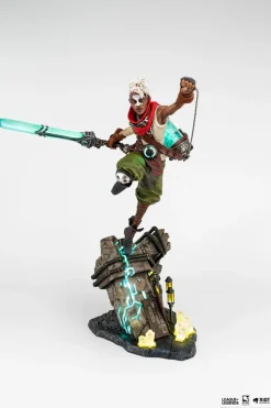 League of Legends - Ekko 1/4th Scale Statue