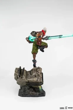 League of Legends - Ekko 1/4th Scale Statue