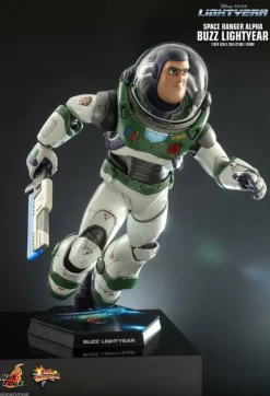 Lightyear (2022) - Alpha Buzz Lightyear 1/6th Scale Hot Toys Action Figure