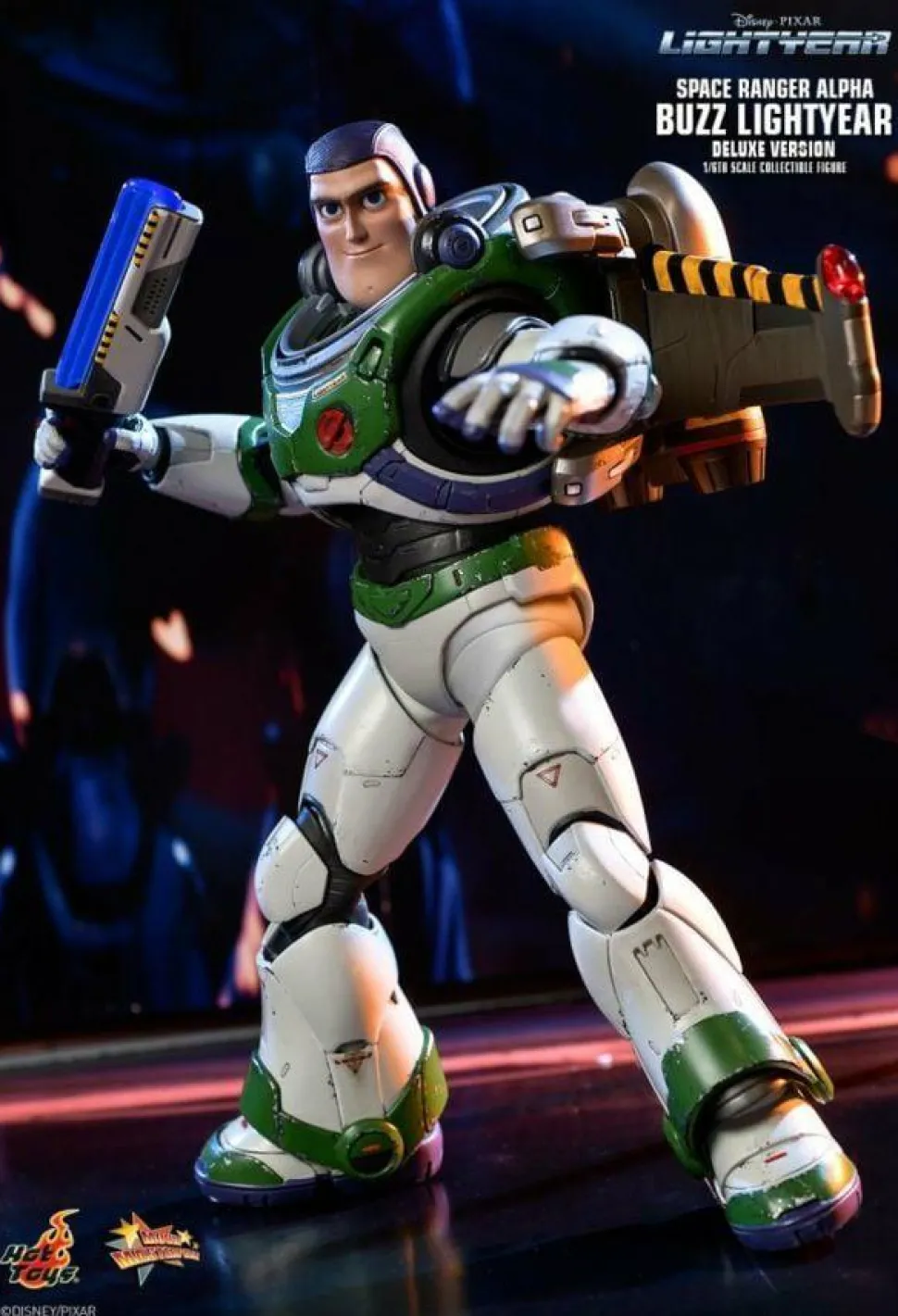 Lightyear (2022) - Alpha Buzz Lightyear Deluxe 1/6th Scale Hot Toys Action Figure