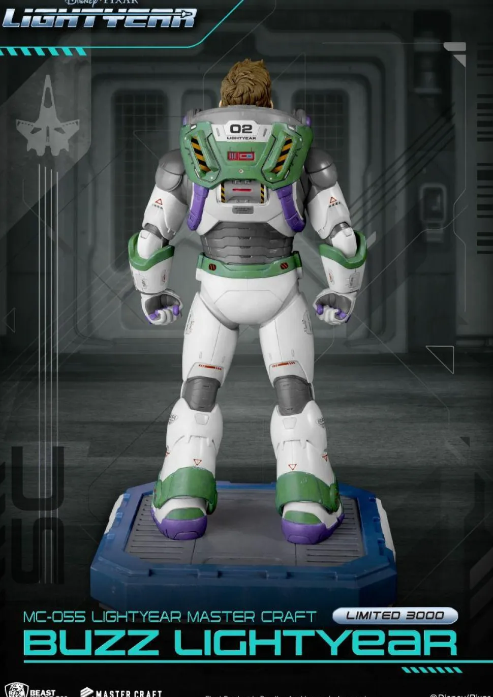 Lightyear (2022) - Buzz Lightyear MC-055 Master Craft 15.7” Statue