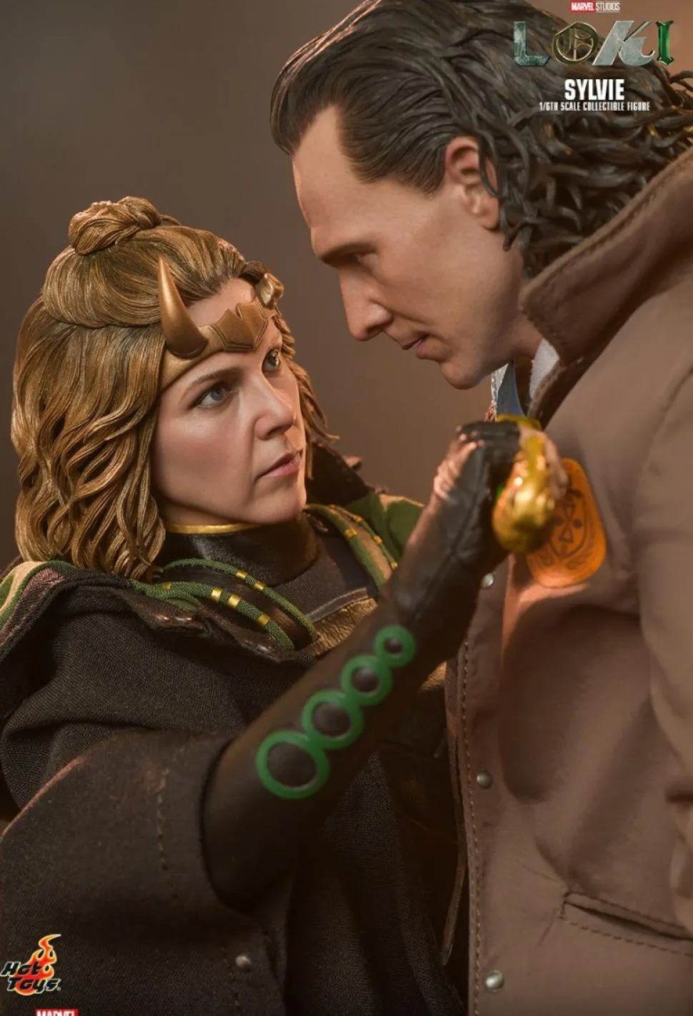 Loki (2021) - Loki & Sylvie Hot Toys 1/6th Scale Action Figure Bundle (Set of 2)