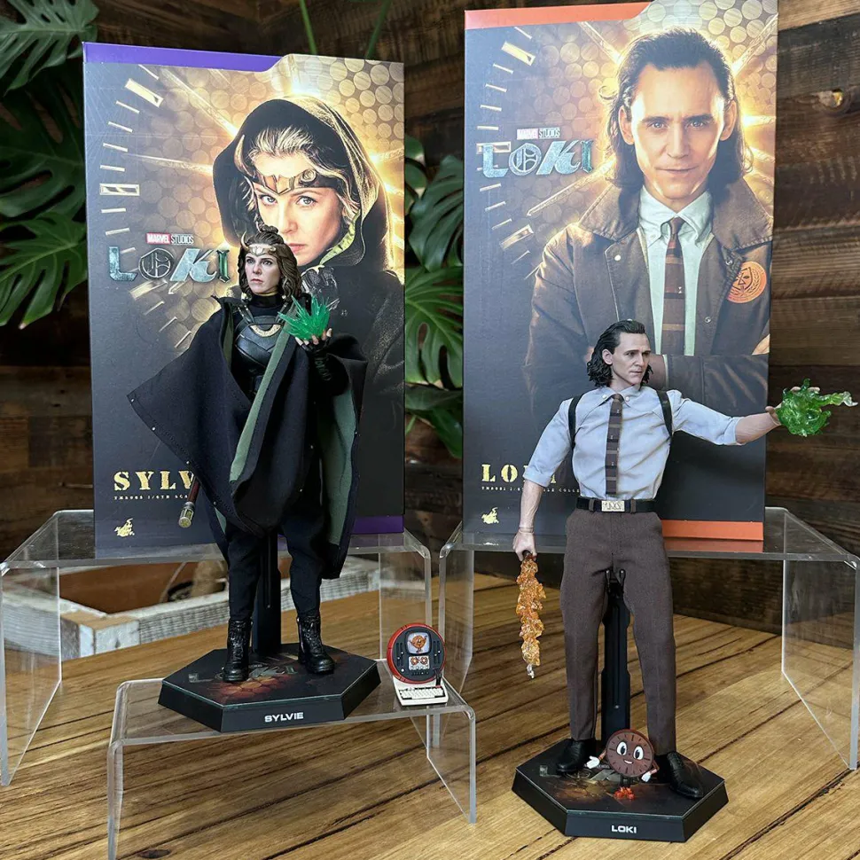 Loki (2021) - Loki & Sylvie Hot Toys 1/6th Scale Action Figure Bundle (Set of 2)