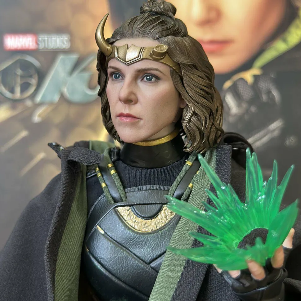 Loki (2021) - Loki & Sylvie Hot Toys 1/6th Scale Action Figure Bundle (Set of 2)