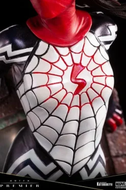 Marvel - Silk 1/10th Scale ArtFX Premier Statue