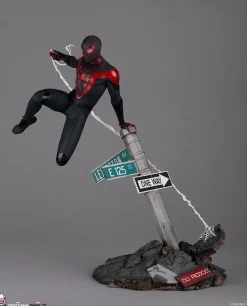 Marvel’s Spider-Man: Miles Morales - Miles Morales 1/6th Scale Diorama Statue