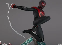 Marvel’s Spider-Man: Miles Morales - Miles Morales 1/6th Scale Diorama Statue