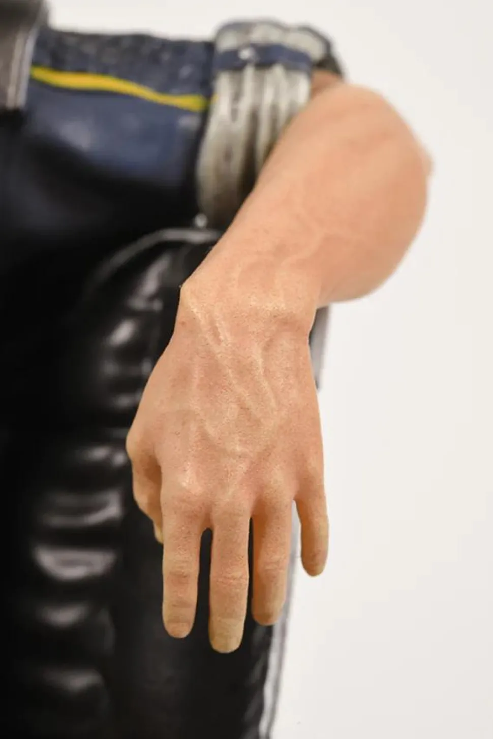 Mass Effect - Kaidan Alenko 5" Statue